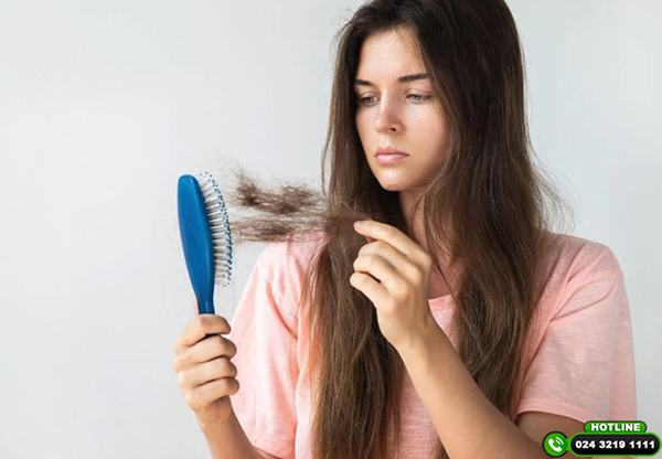 rụng tóc sinh lý